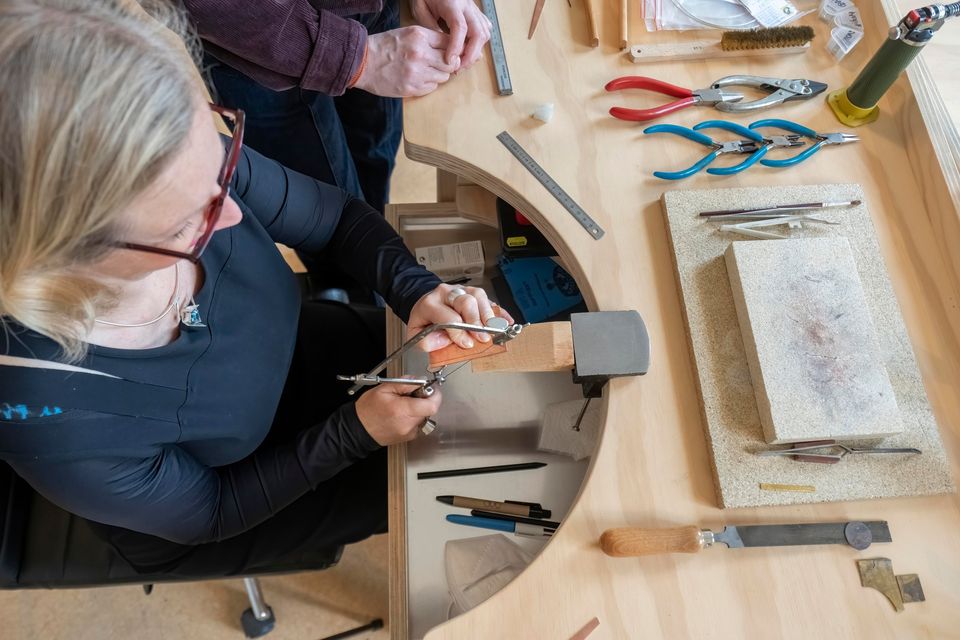 Jewelry workshop for beginners by Hade Quaghebeur, Grand Hospice, Brussels